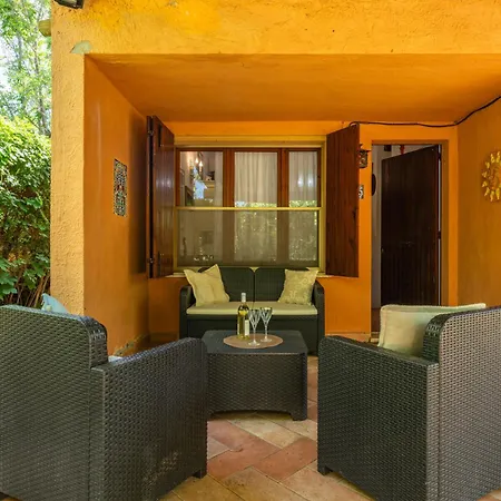 Cordolino Blu By Interhome